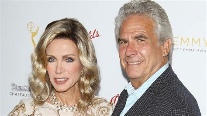 Who Is Donna Sinatra's Husband?